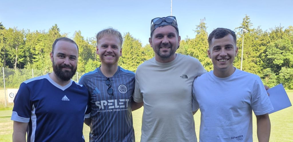 Marc Perriard, Lars Herzog, Philipp Nef, und Niklas Urosevic.